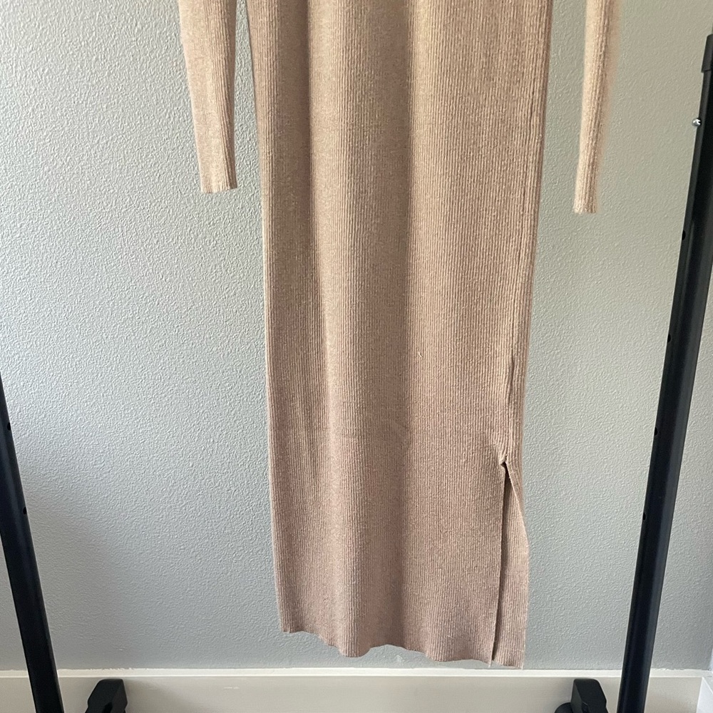 Bodycon Midi Sweater Dress - Picture 3 of 3